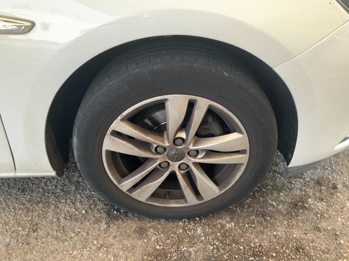 Front right tire