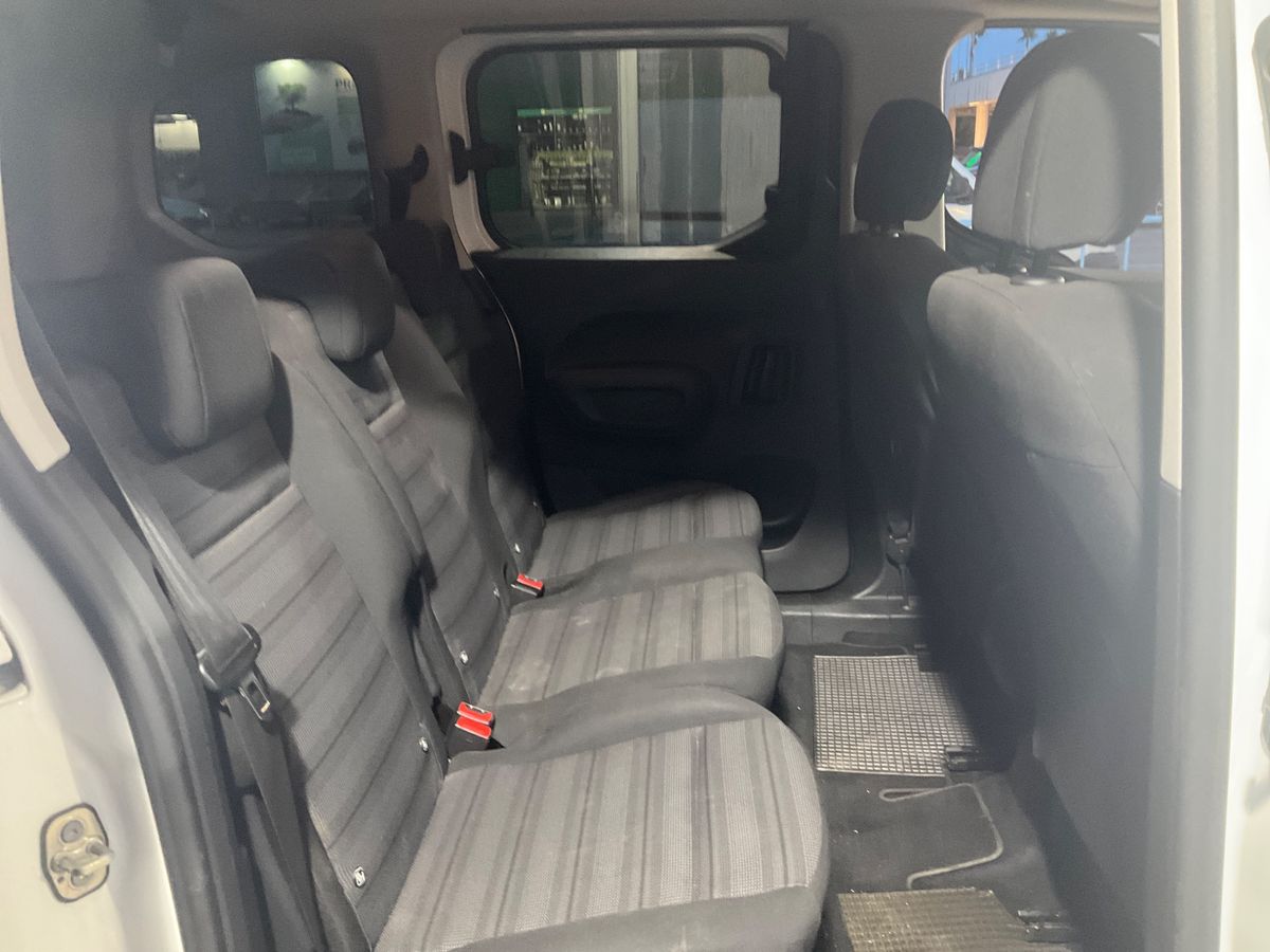 Interior trasero