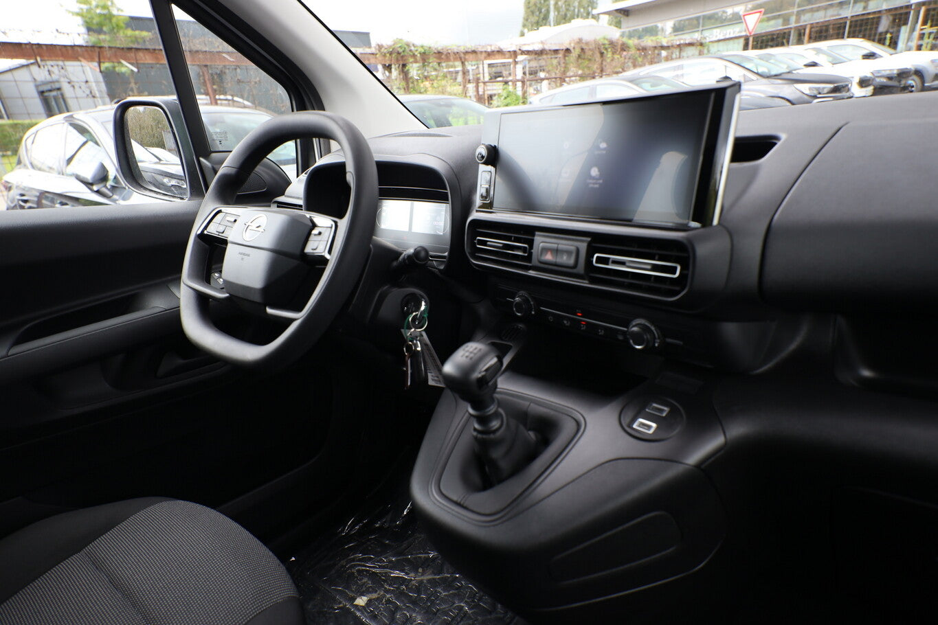 Opel Combo 1.5 D 100 N1 FACELIFT 5-S PDC 10
