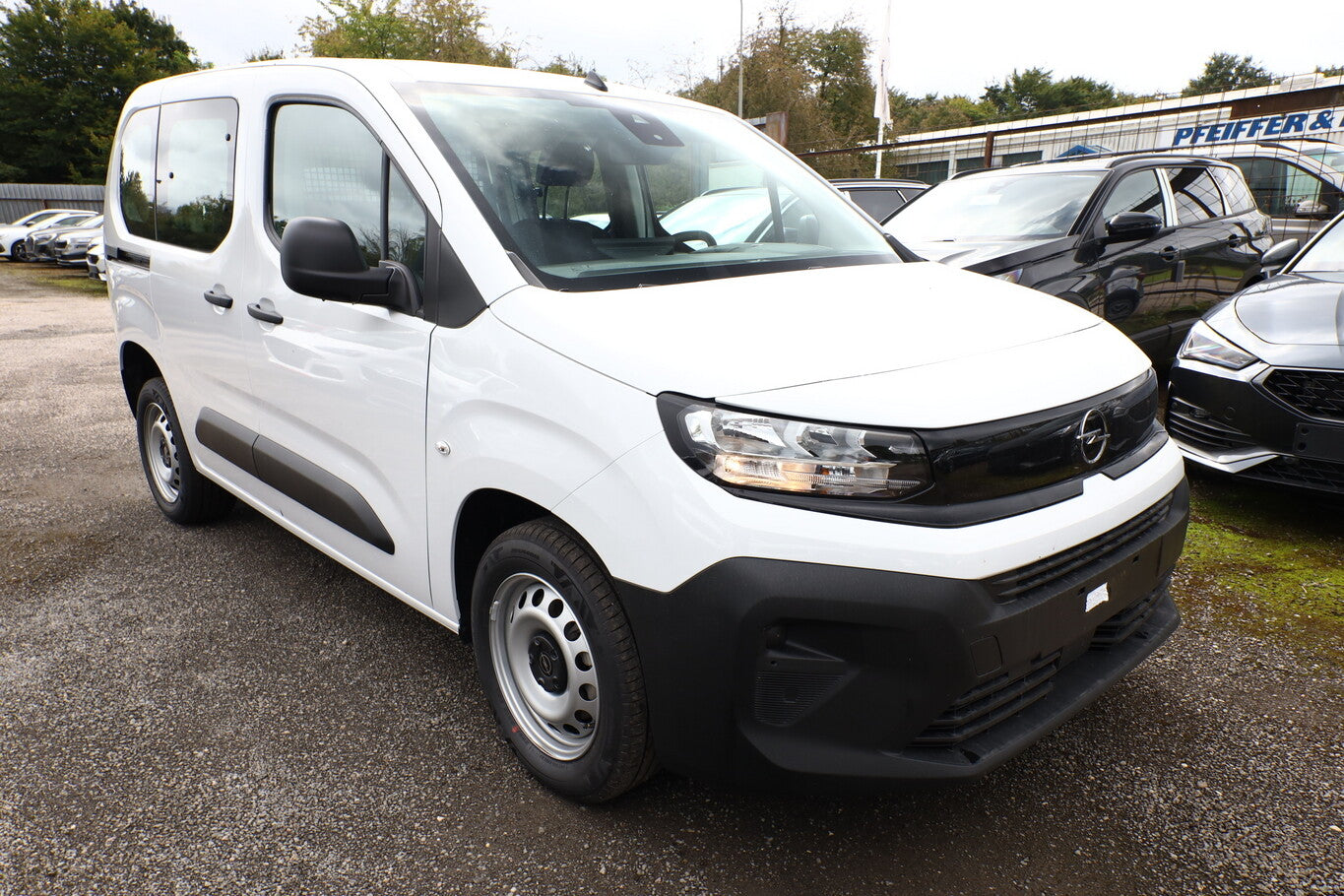 Opel Combo 1.5 D 100 N1 FACELIFT 5-S PDC 10