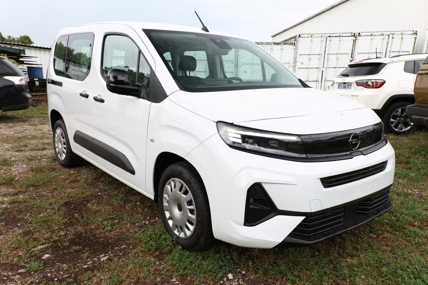 Opel Combo 1.2 110 5-S DesignP IntelliLux PDC 10