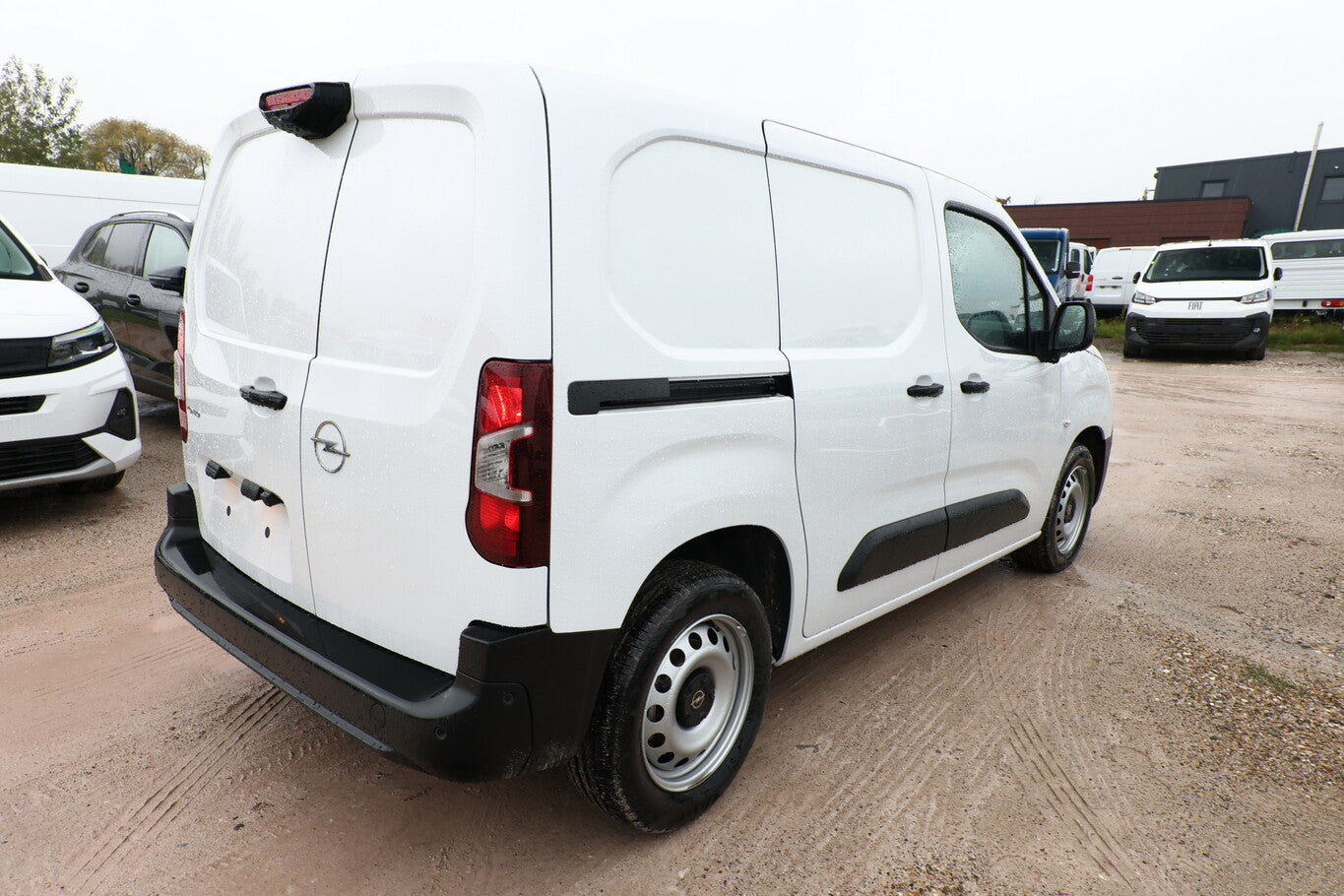 Opel Combo Cargo 1.5 D 130 AT8 3-S Nav Kam BSA PDC/vo 132845180 2