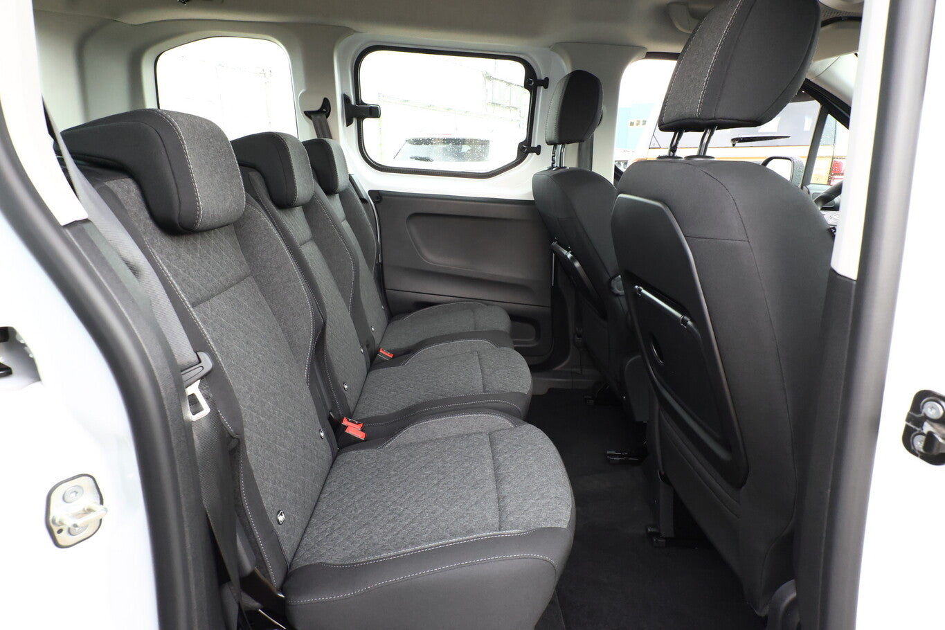 Opel Combo 1.2 110 5-S DesignP IntelliLux PDC 10