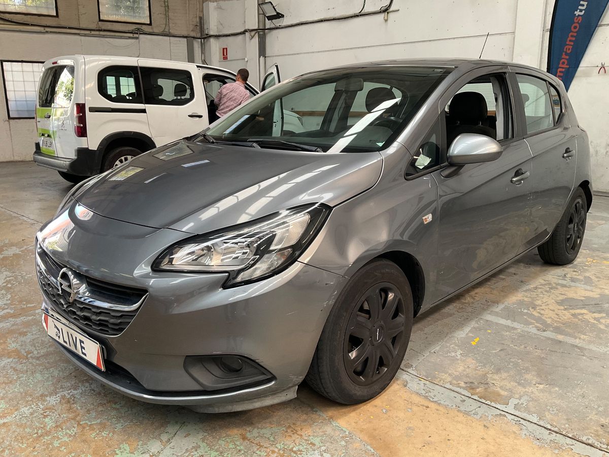 Frontal izquierda