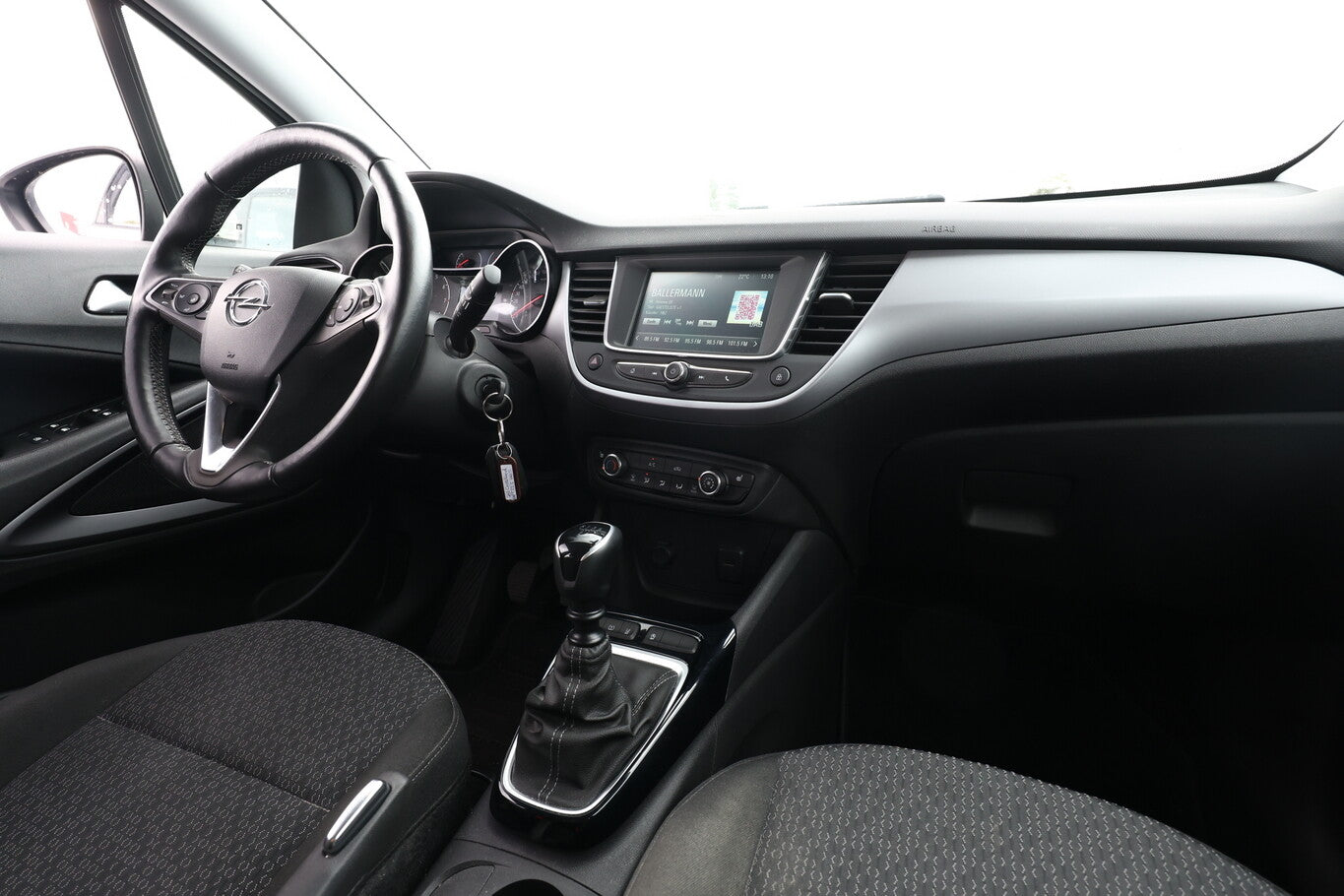 Opel Crossland 1.2 110 Edition LED SHZ SichtP Klima 132644311 8