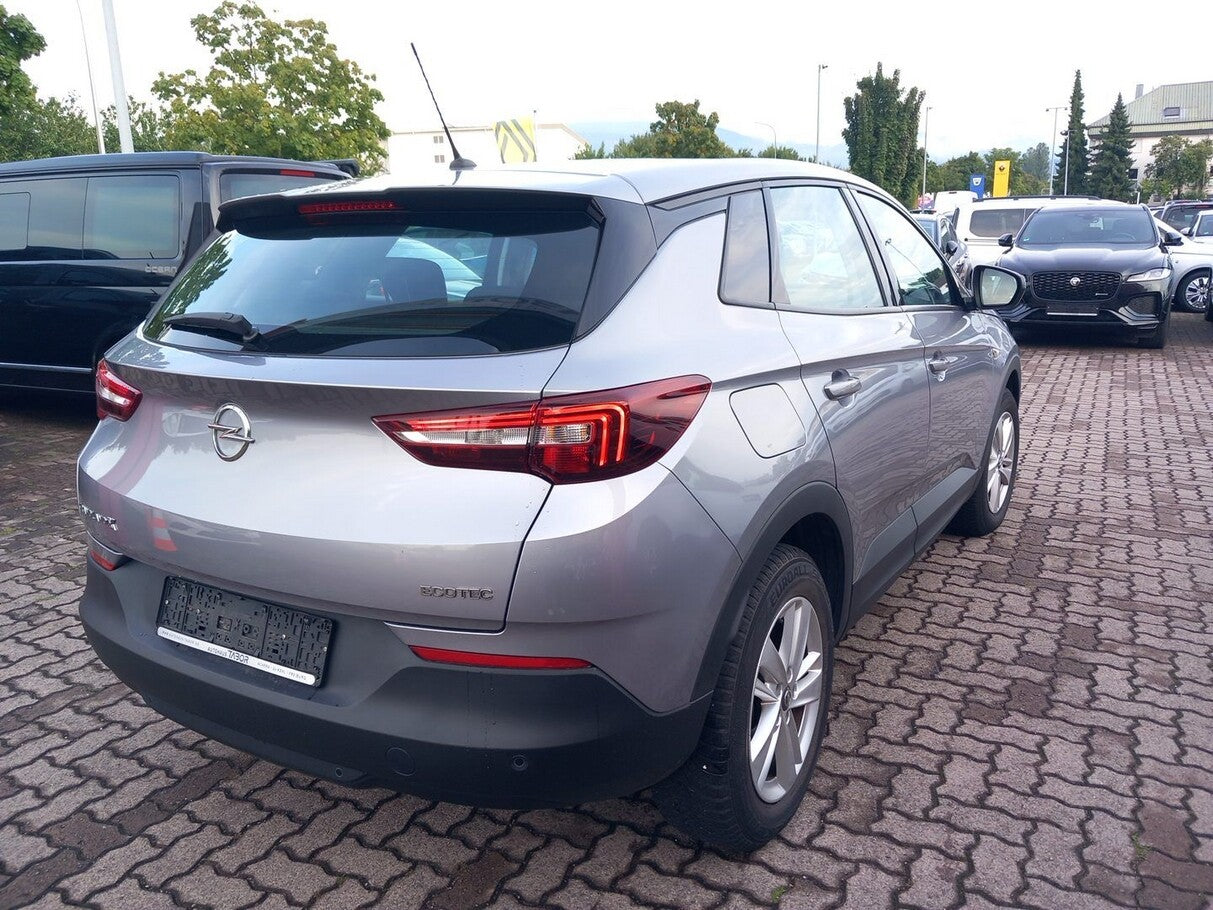 Opel Grandland X 1.2 Turbo 130 Edition LED PDC BT 17Z 137148335 2