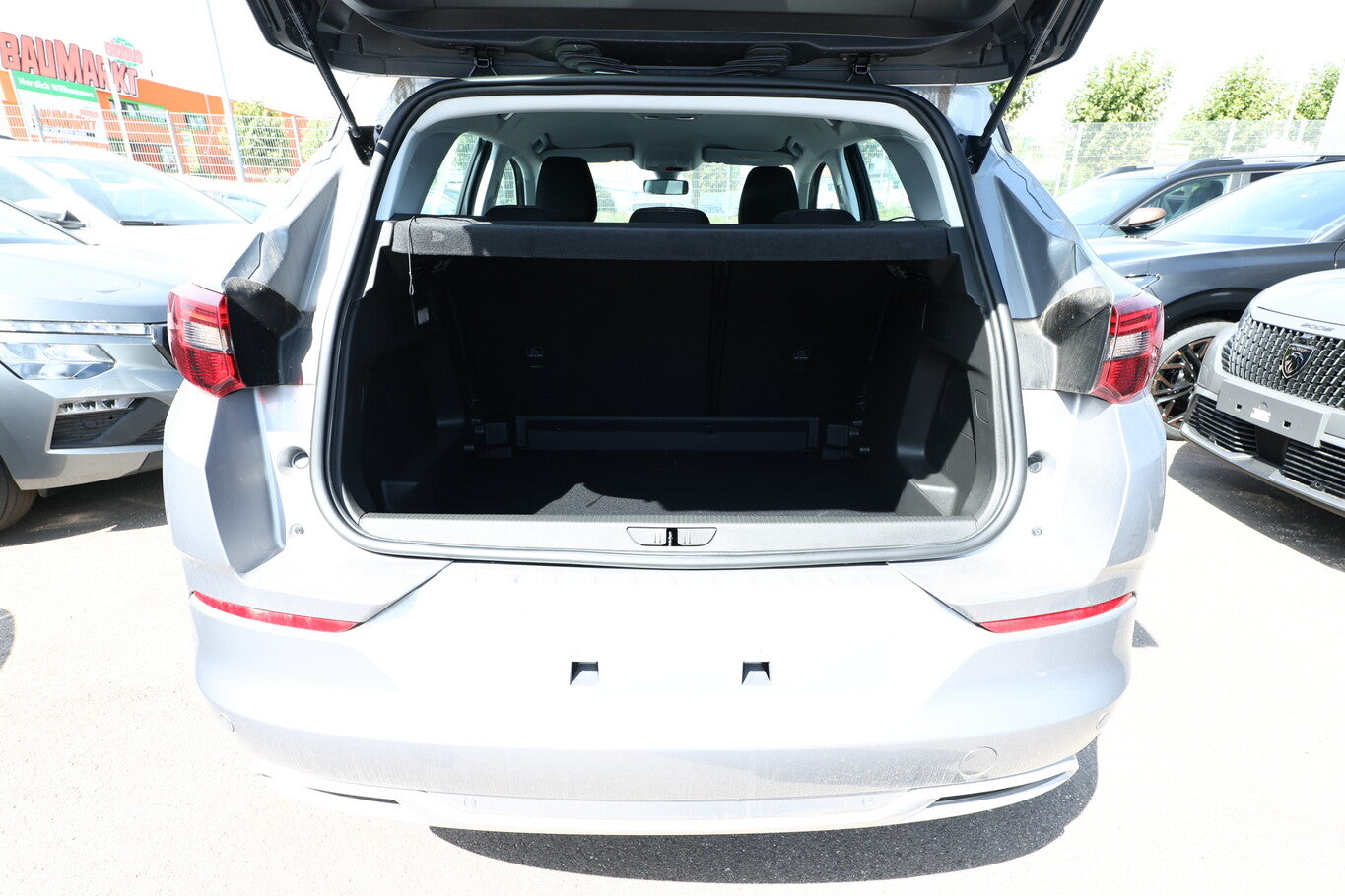 Opel Grandland 1.2 130 PDC vo/hi LM17Z Klimaaut 130320887 10