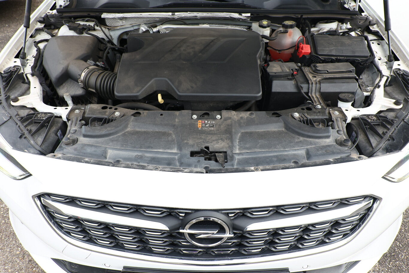 Opel Insignia 1.5D 122 Aut. LED Keyl Kam SolarP 17Z 142740831 11