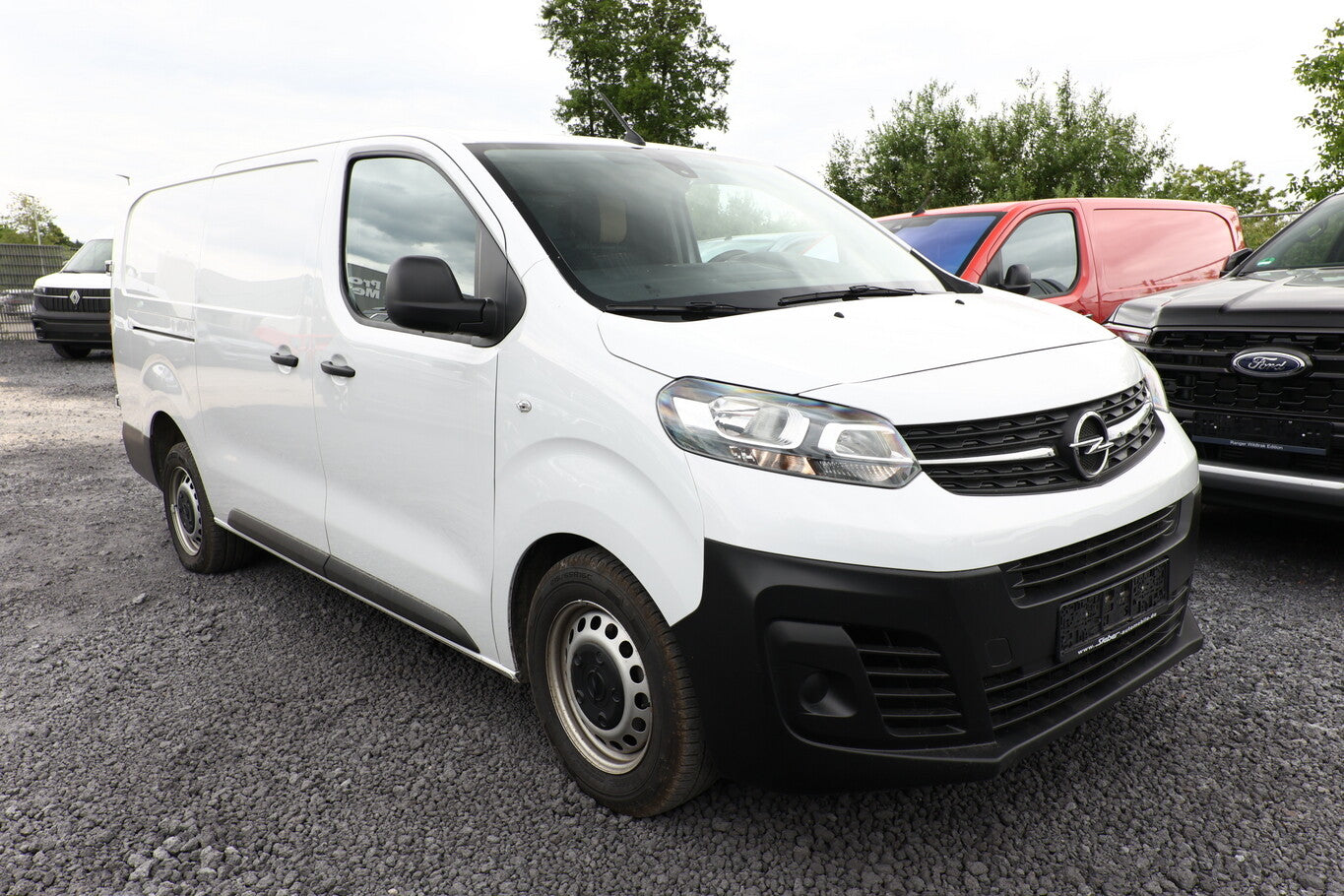 Opel Vivaro 2.0 D 145 Edition L L3 3S Klima PDC 122879133 1