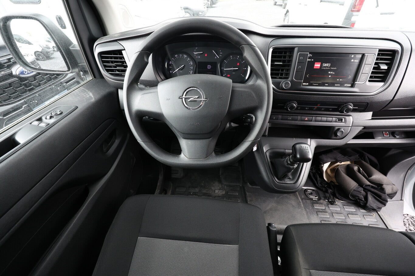 Opel Vivaro 2.0 D 145 Edition L L3 3S Klima PDC 122879133 6