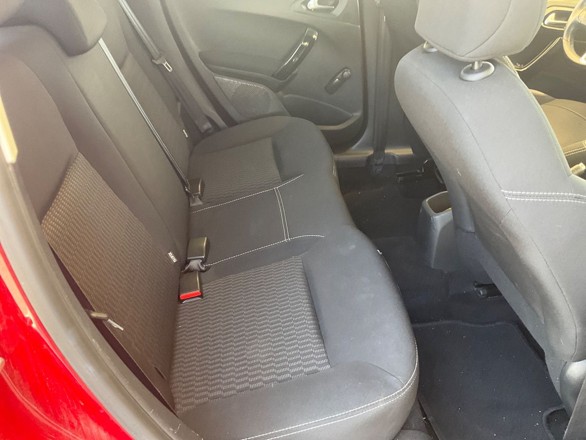 Interior trasero