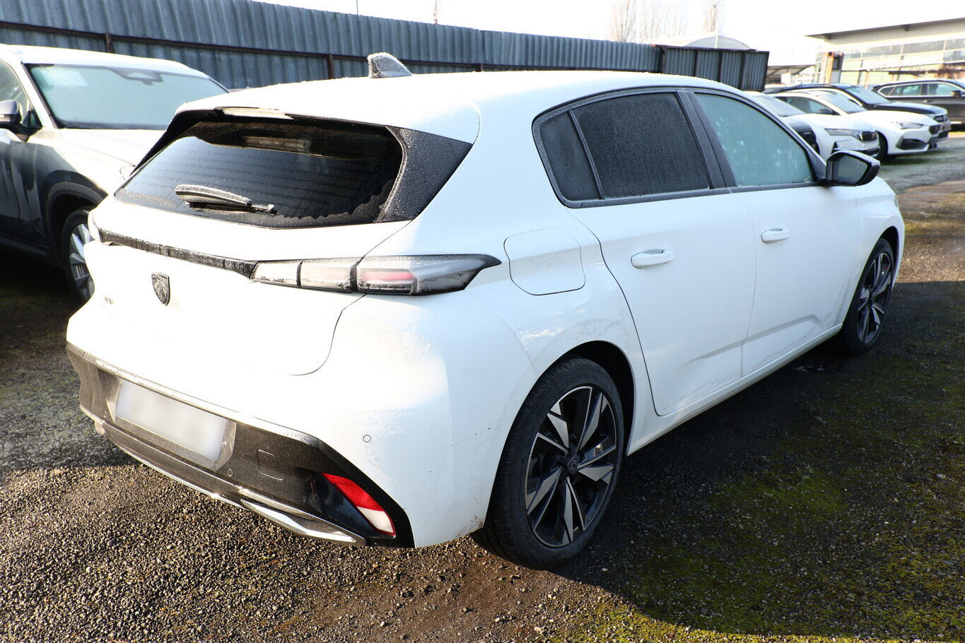 Peugeot 308 1.2 PT 130 Allure AHK LED Nav PDC Kam Klima 104414738 2