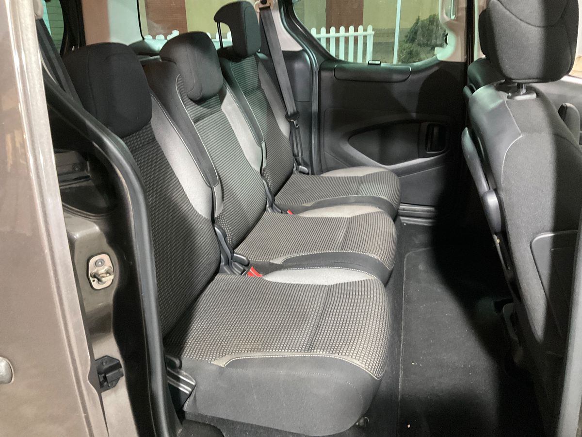 Interior trasero