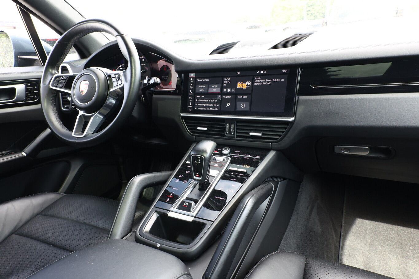 Porsche Cayenne 3.0 V6 Turbo 340 PASM Pano LM20Z AHK LED 124721720 8