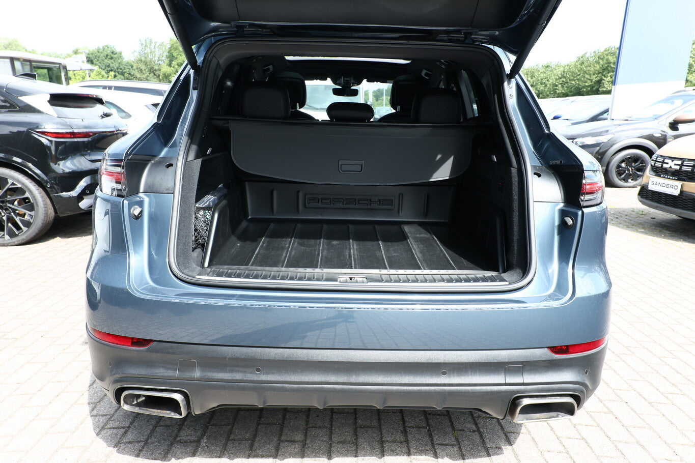 Porsche Cayenne 3.0 V6 Turbo 340 PASM Pano LM20Z AHK LED 124721720 10