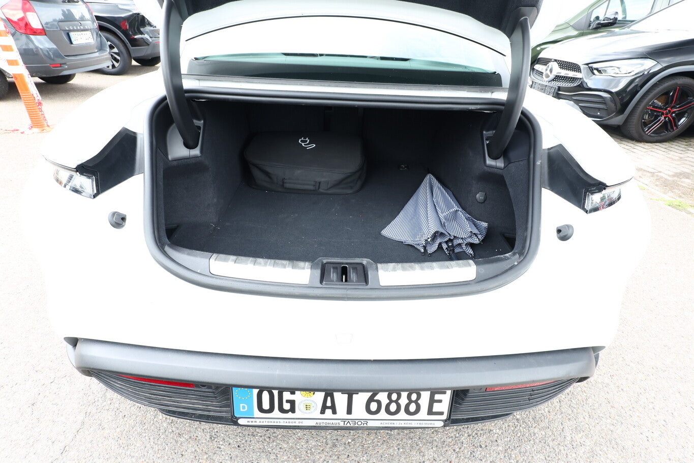 Porsche Taycan 4S Plus 4x4 LED Nav ACC ParkAs Kam BOSE 108183185 10