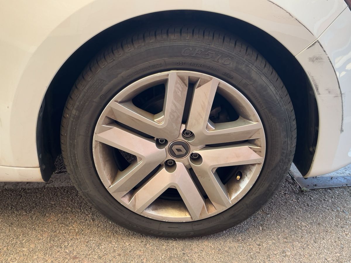 Front right tire
