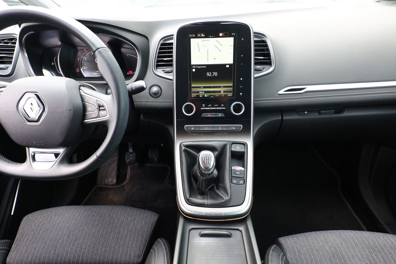 Renault Grand Scenic 1.3 TCe 140 Techno 7S Nav LED Kam 101621781 7