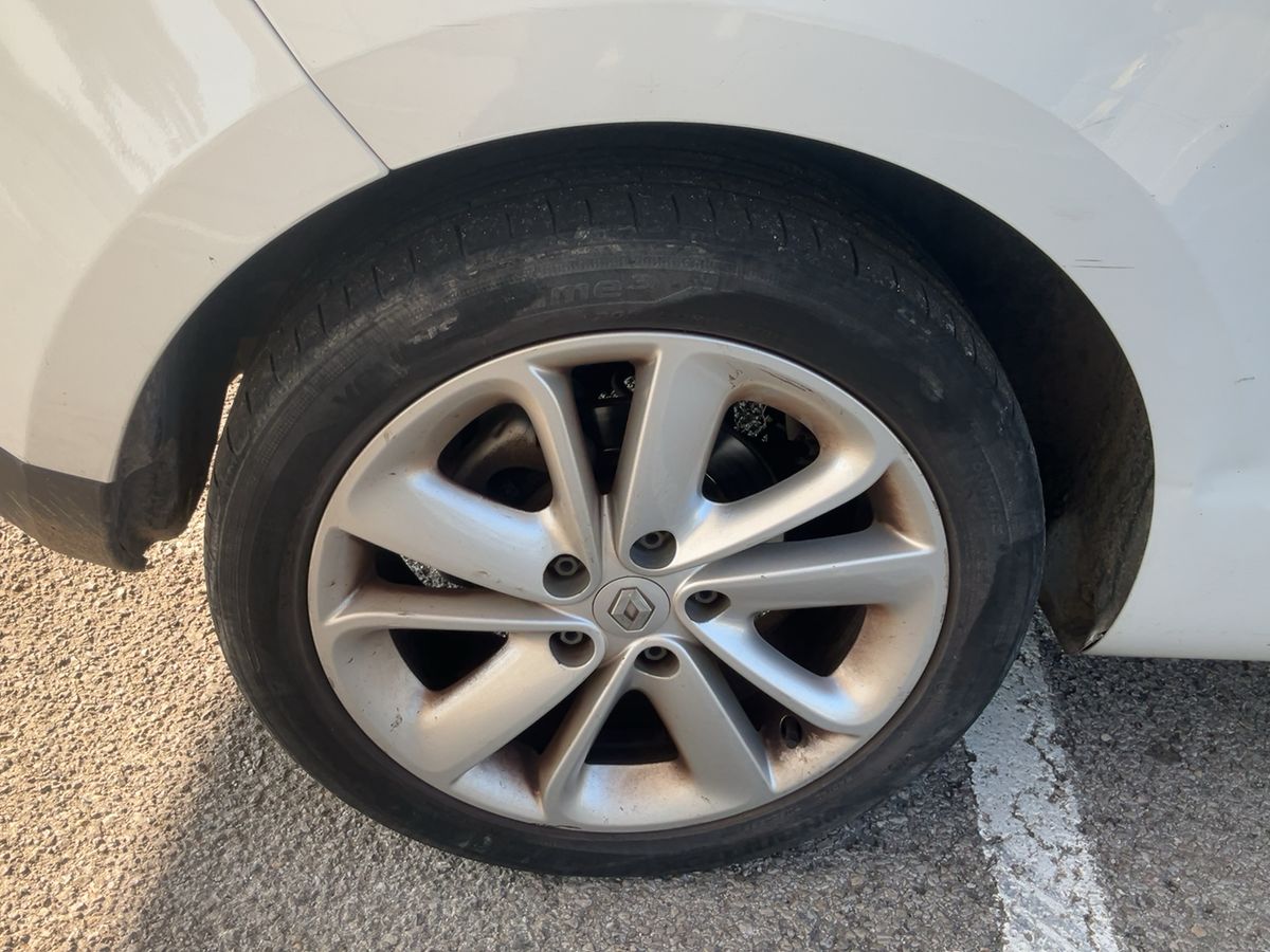 Rear right tire