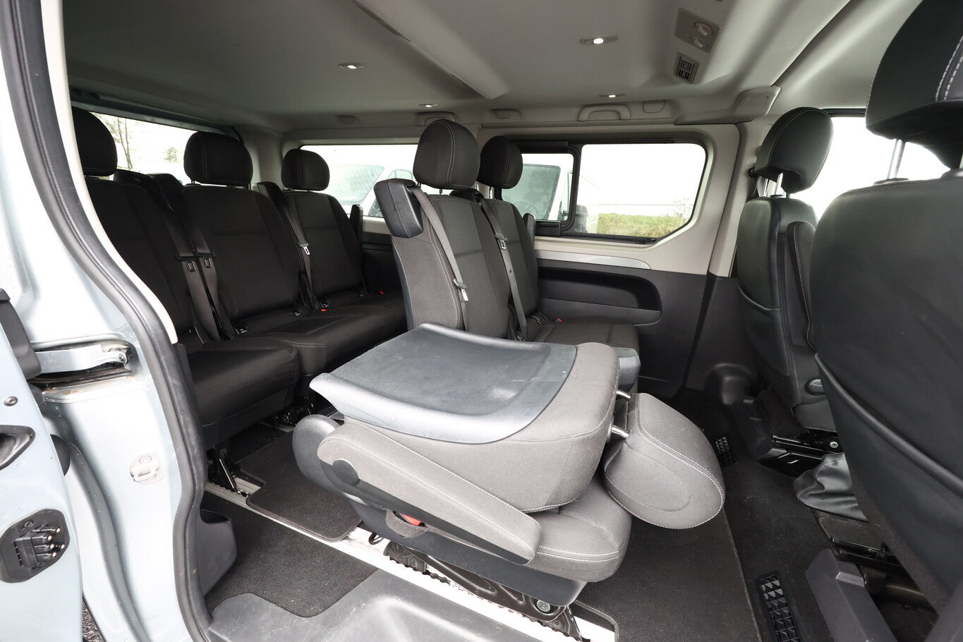 Renault Trafic 2.0 Blue dCi 170 EDC Grand Spaceclass 8S 102520760 9