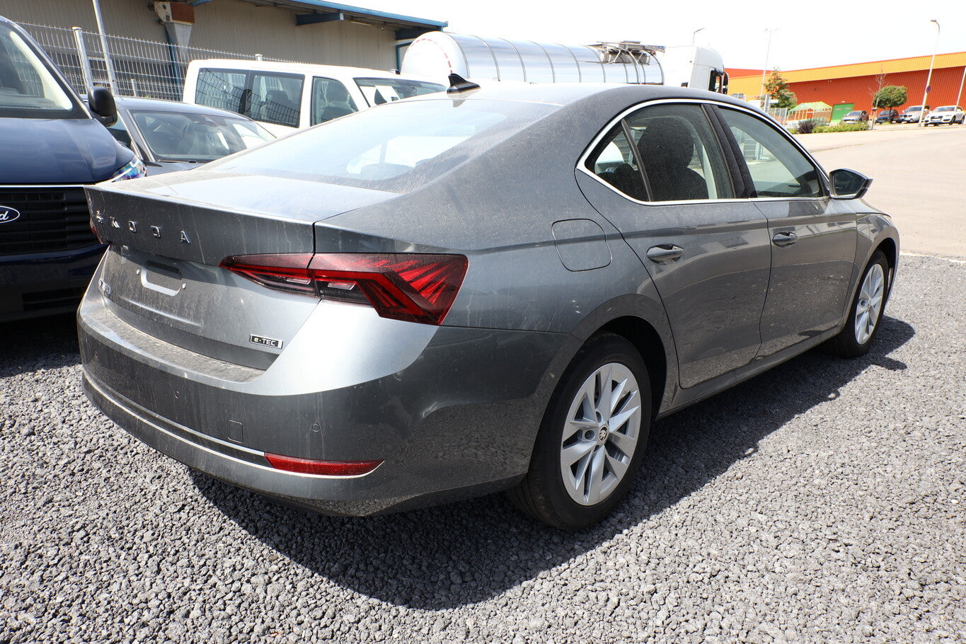 Skoda Octavia Lim eTSI 150 DSG Selec LED Nav SHZ Kessy 99612688 2