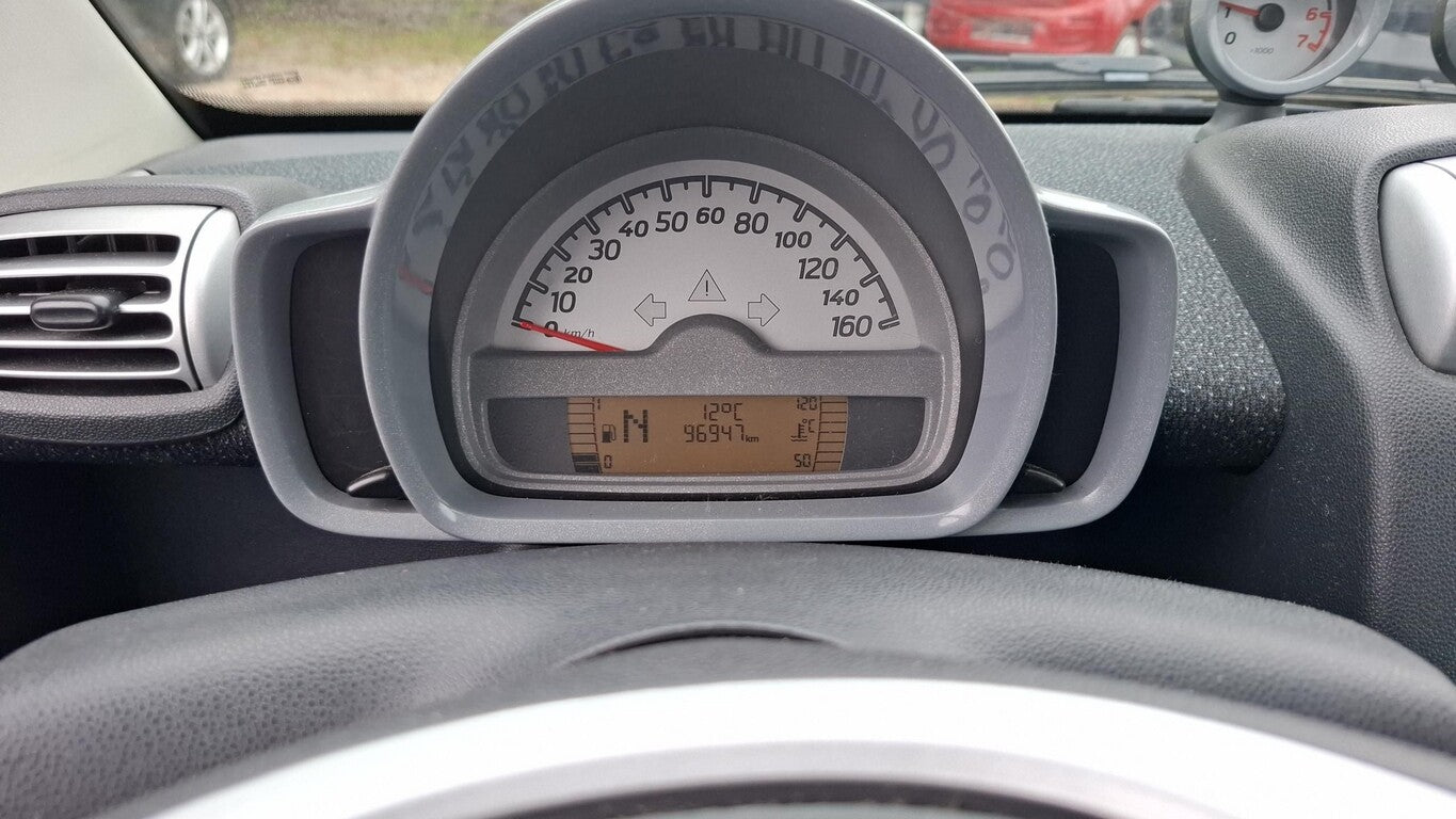 Smart fortwo coupe pulse Klimaaut. SHZ Audio-Paket 136953730 4