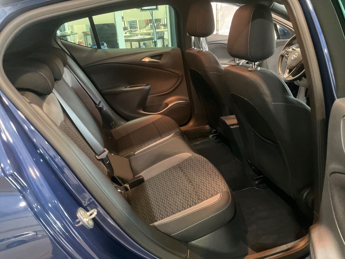 Interior trasero