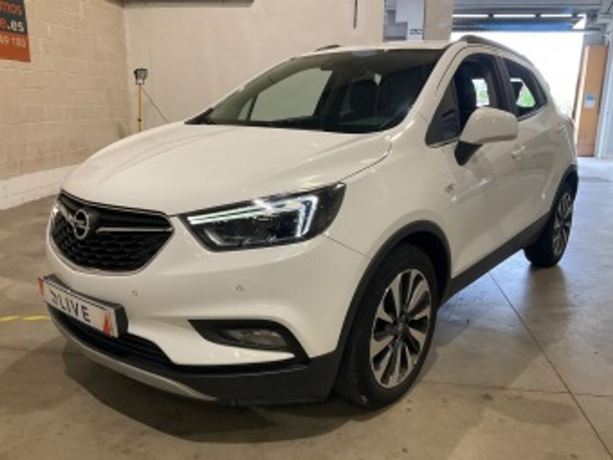 Frontal izquierda