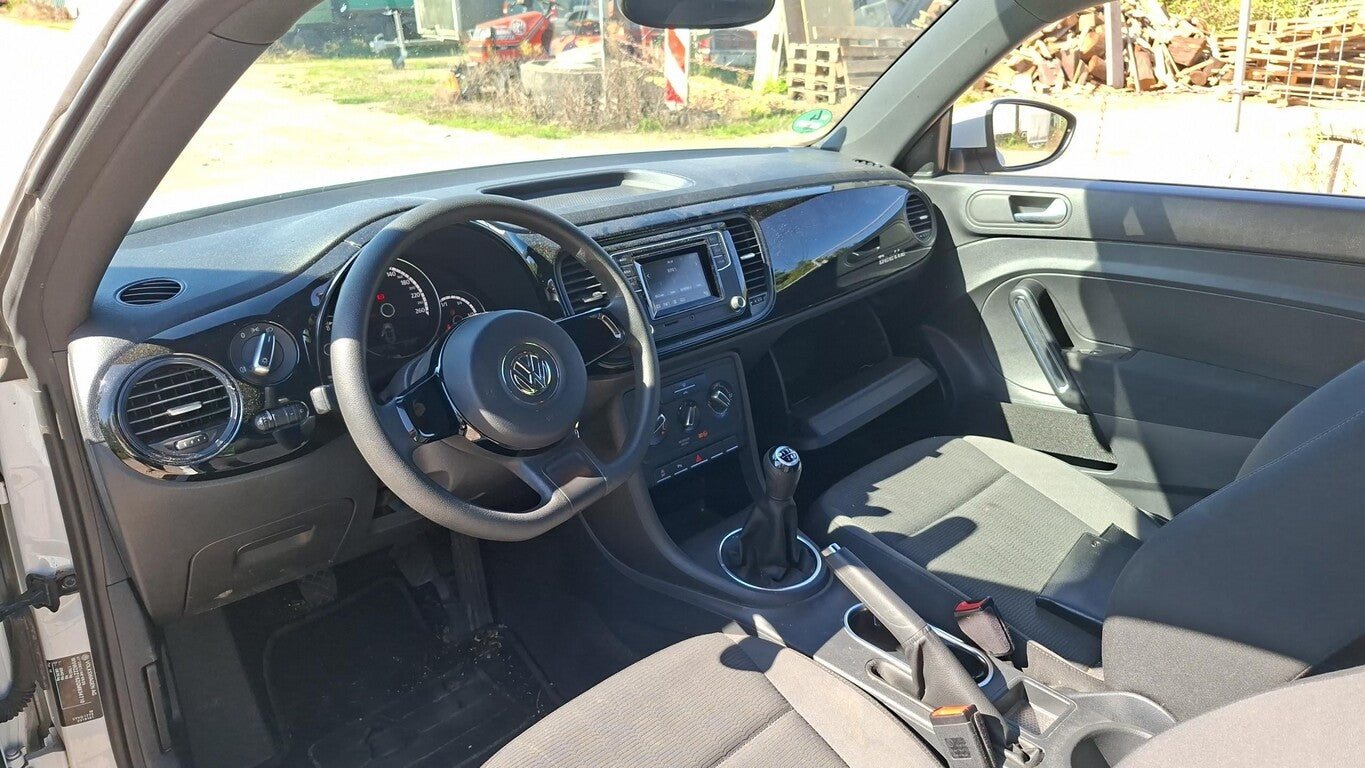 Volkswagen Beetle 1.2 TSI 2 x PDC Composition Colour ZV 132635405 4
