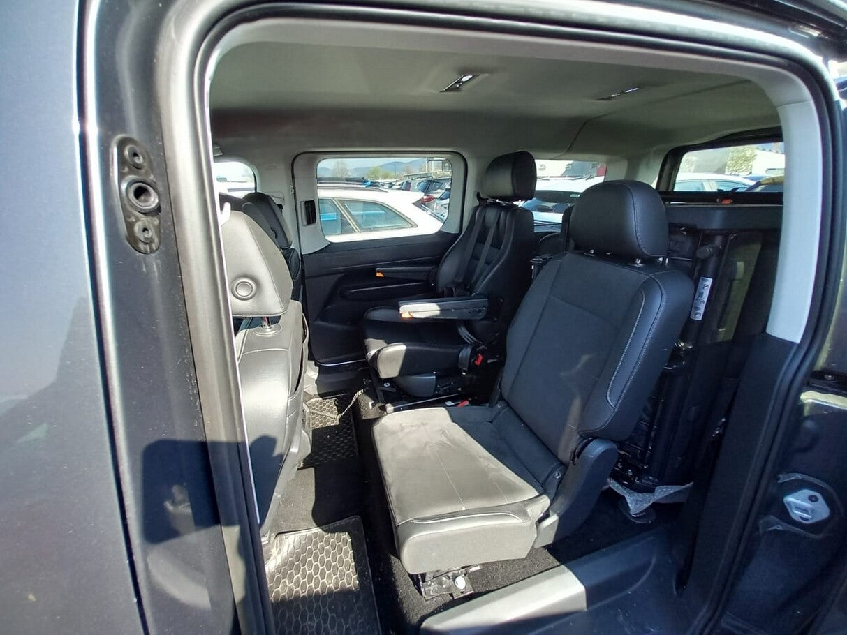 Volkswagen Caddy Maxi 1.5 TSI 115 DSG Style LED Nav PDC Kam 163954293 6