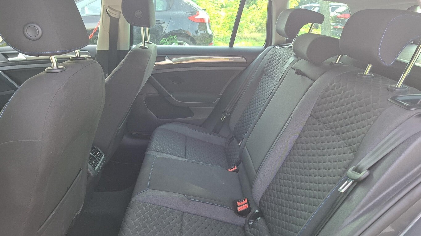 Volkswagen Golf VII Variant 1.0 TSI Join LM Navi Klima AppC 133464267 9