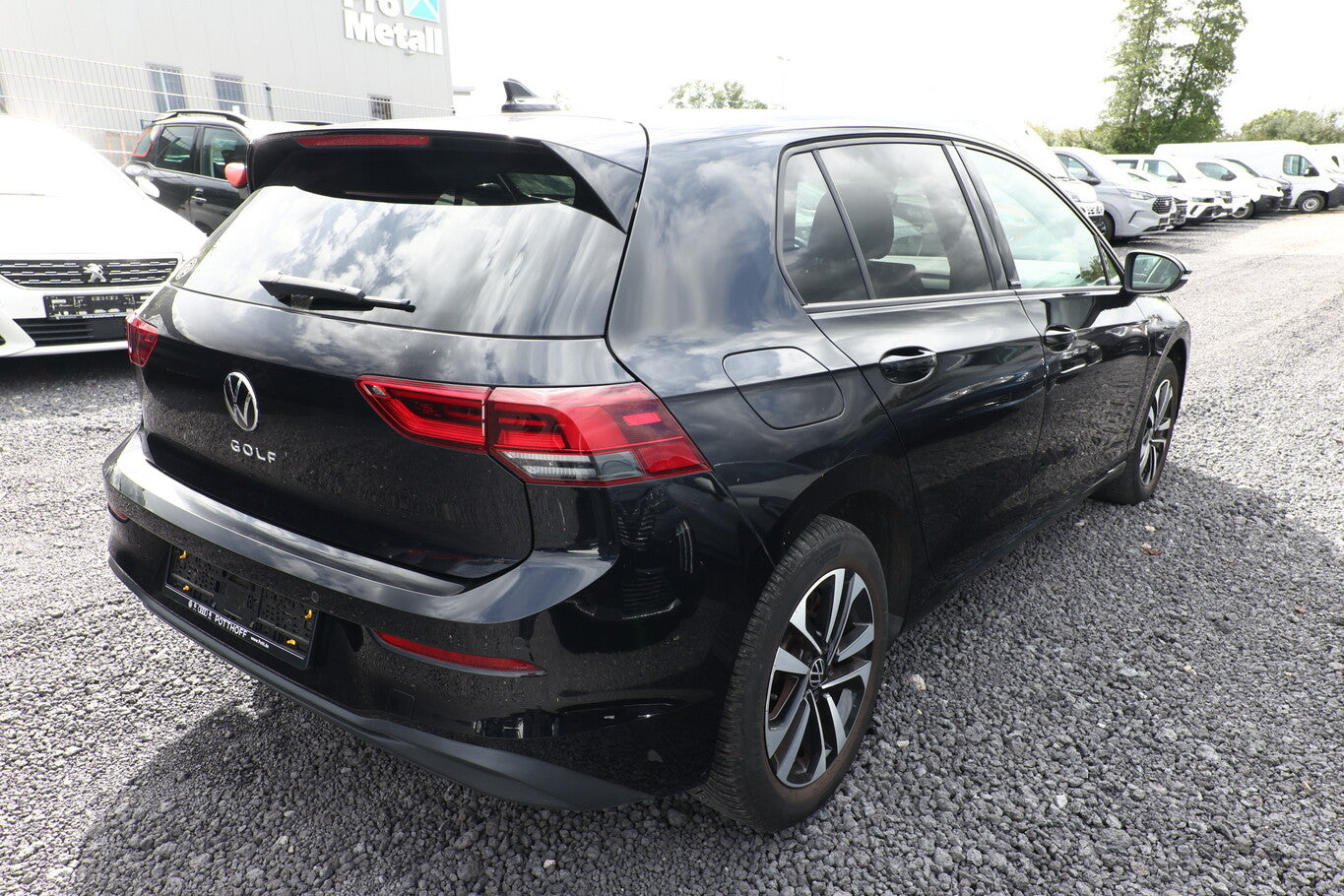 Volkswagen Golf VIII 1.0 TSI 110 United LED Nav ACC PDC SHZ 135852482 2