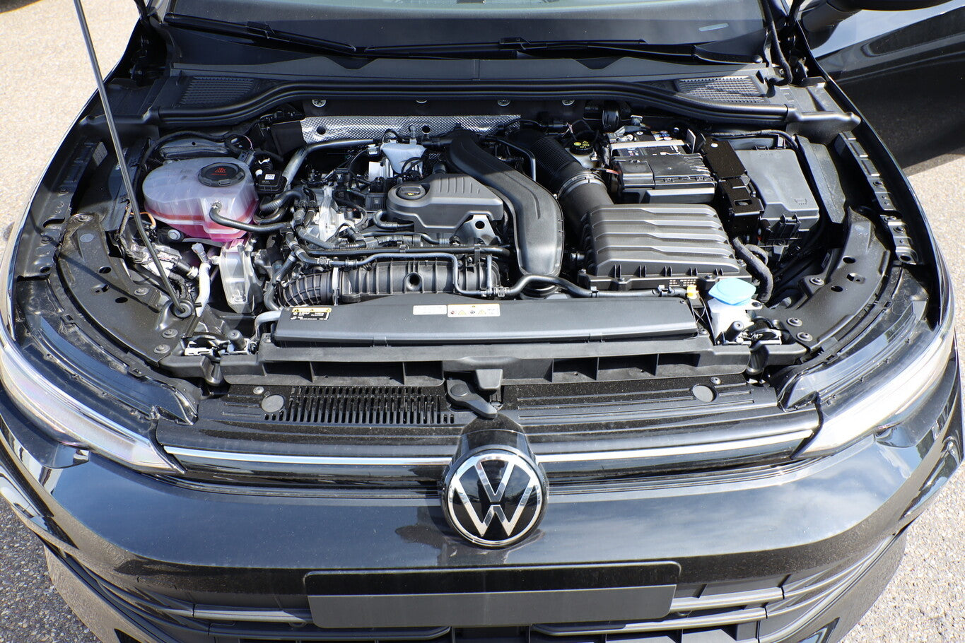Volkswagen Golf 8 Var. TSI 116 FACELIFT KAM SHZ R2D DigCo+ 84774824 11