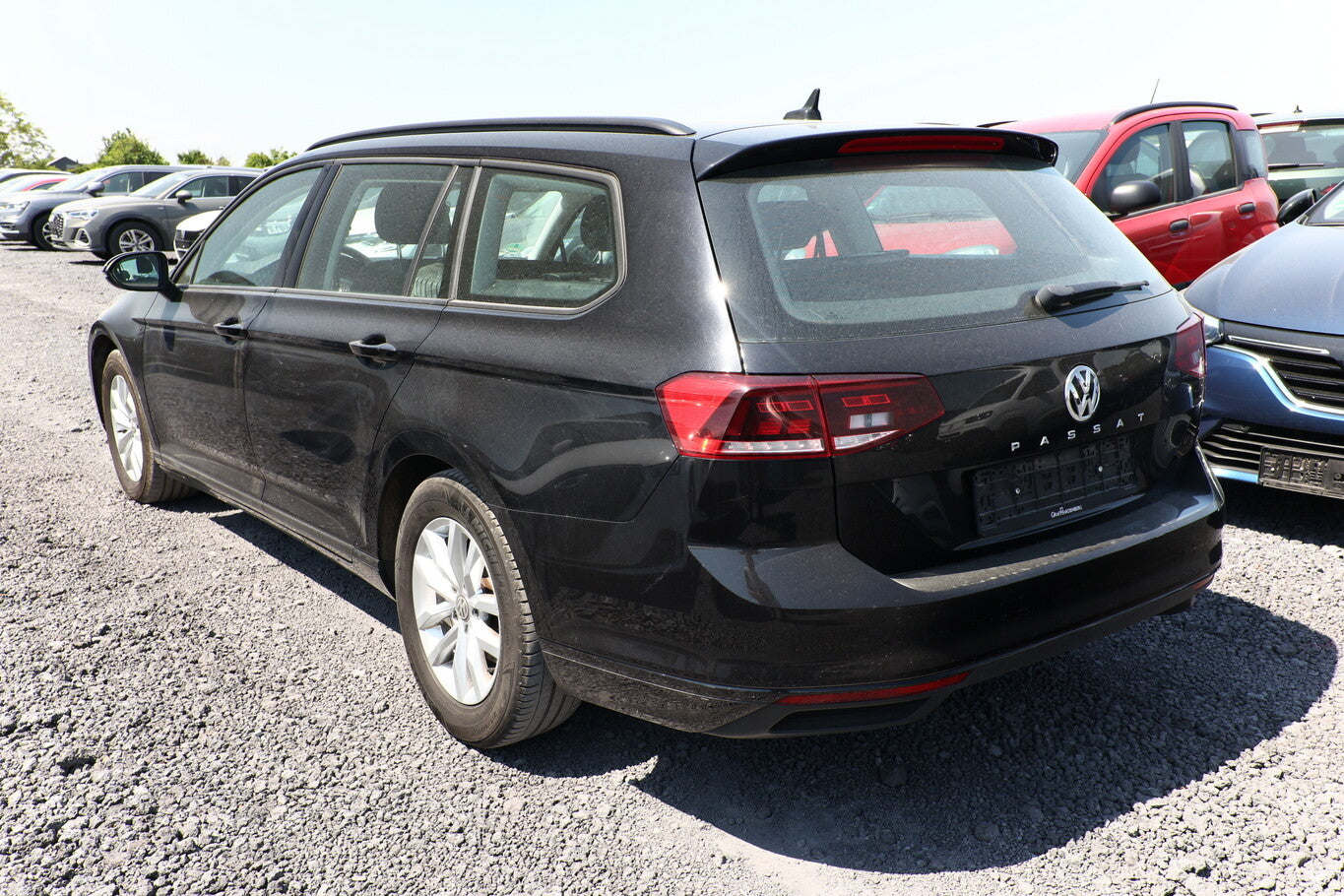 Volkswagen Passat Variant 1.6 TDI 120 DSG LED Nav SHZ AppCo 121905742 3