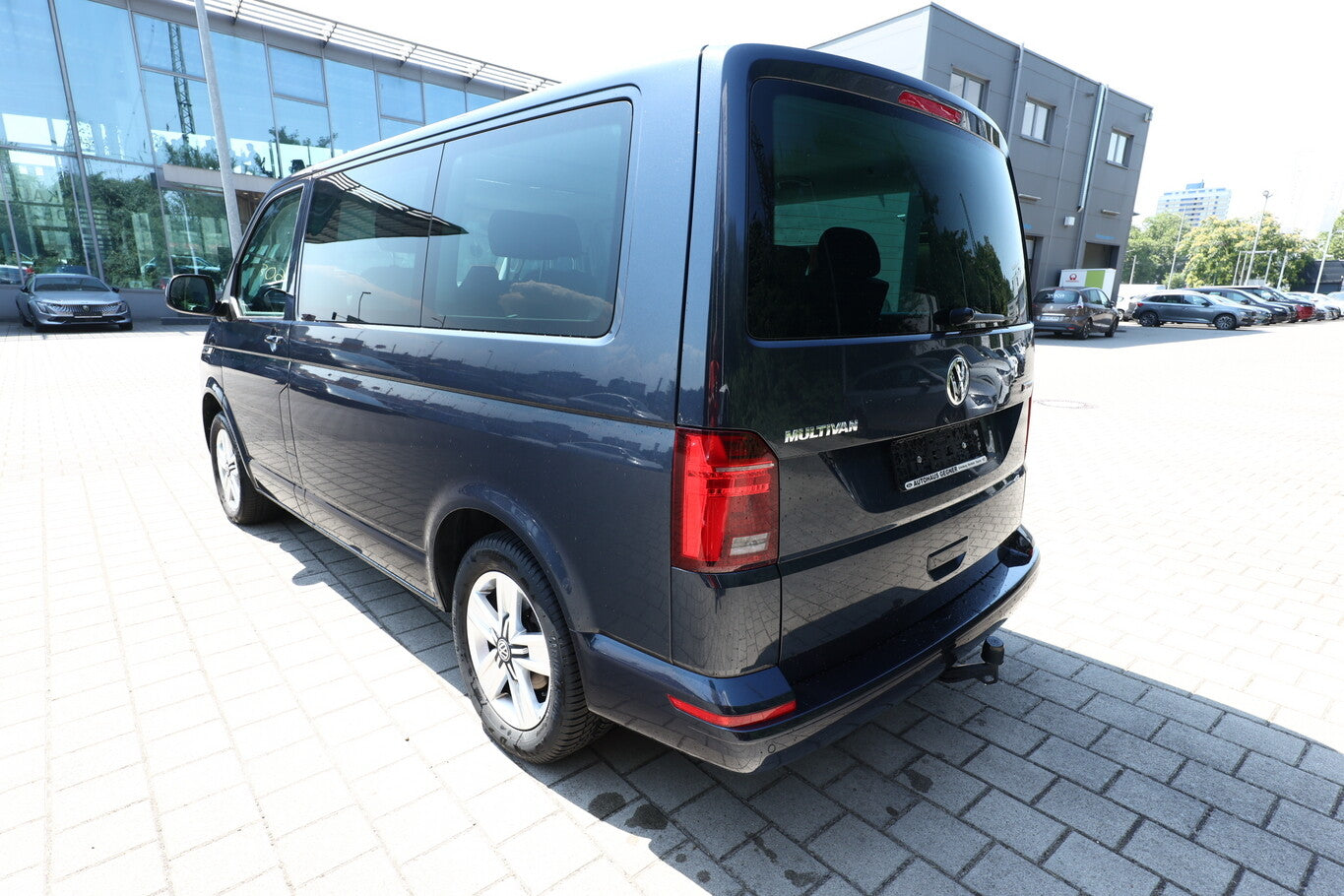 Volkswagen T6.1 Multivan 2.0 TDI 204 DSG 4M NavPro LED AHK 128168109 3