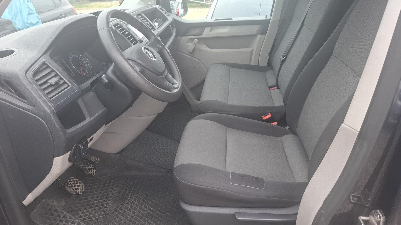 Volkswagen T6 2.0 TDI Plus Trendline AHK RFK LM Navi PDC 137933491 6