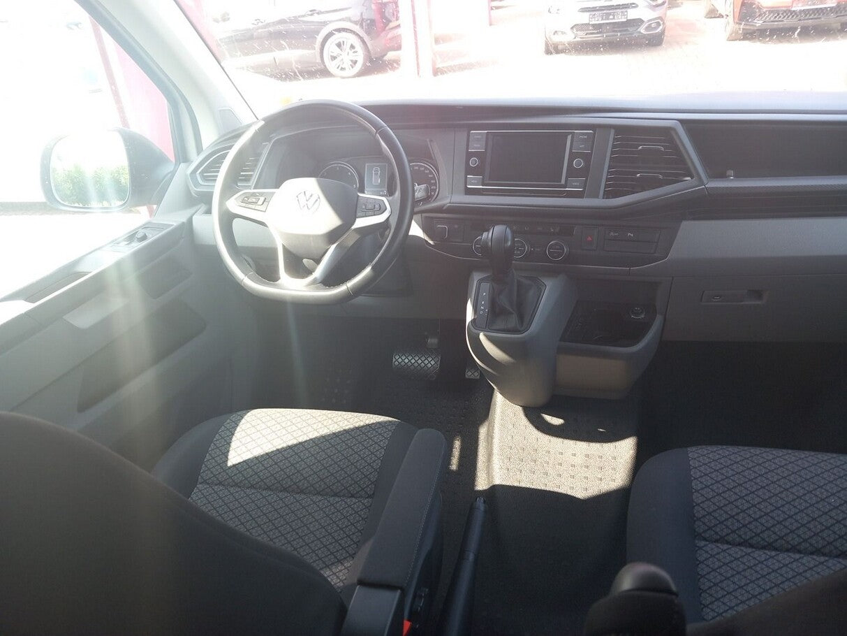 Volkswagen T6.1 Caravelle TDI 150 DSG 8-Sitzer SHZ PDC 126441168 4