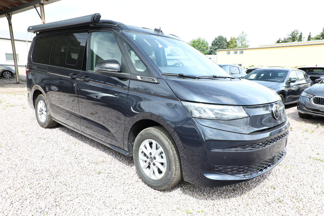 Volkswagen T7 California TDI 150 DSG Coast StHz 3ZClim Nav 102079122 1
