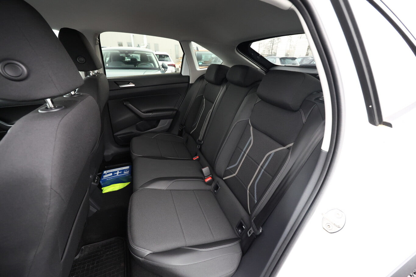 Volkswagen Taigo 1.0 TSI 110 DSG Style LED ParkAs ACC Kam 104905354 9