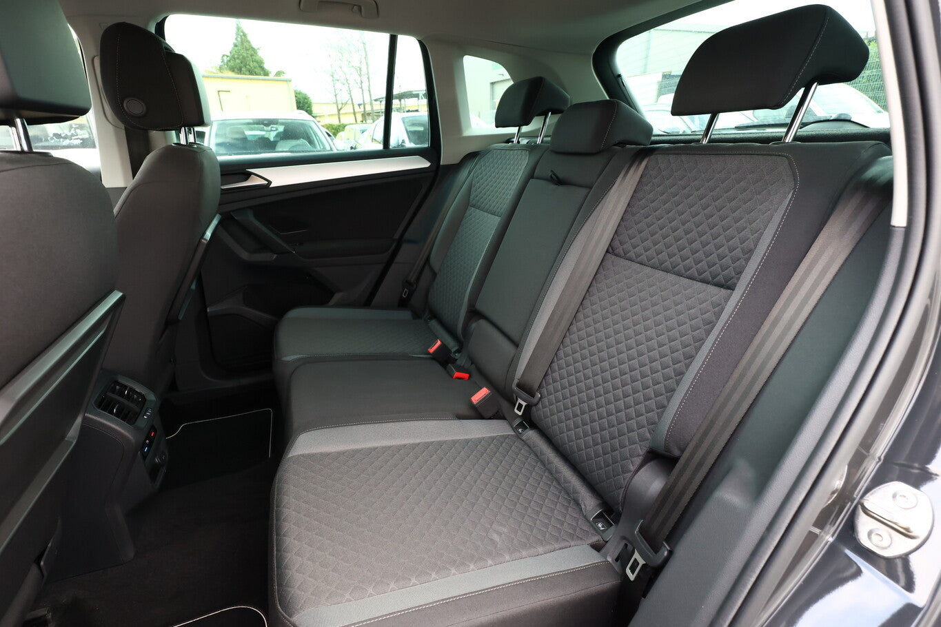 Volkswagen Tiguan 1.5 TSI 150 Comfortline Nav ACC PDC AppCo 101133707 9