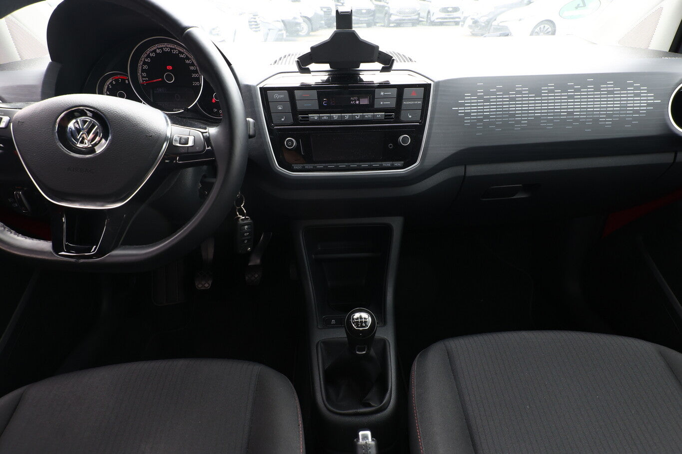 Volkswagen up! 1.0 TSI 90 Sound up! PDC 16Z SHZ Temp Sound+ 130432120 7