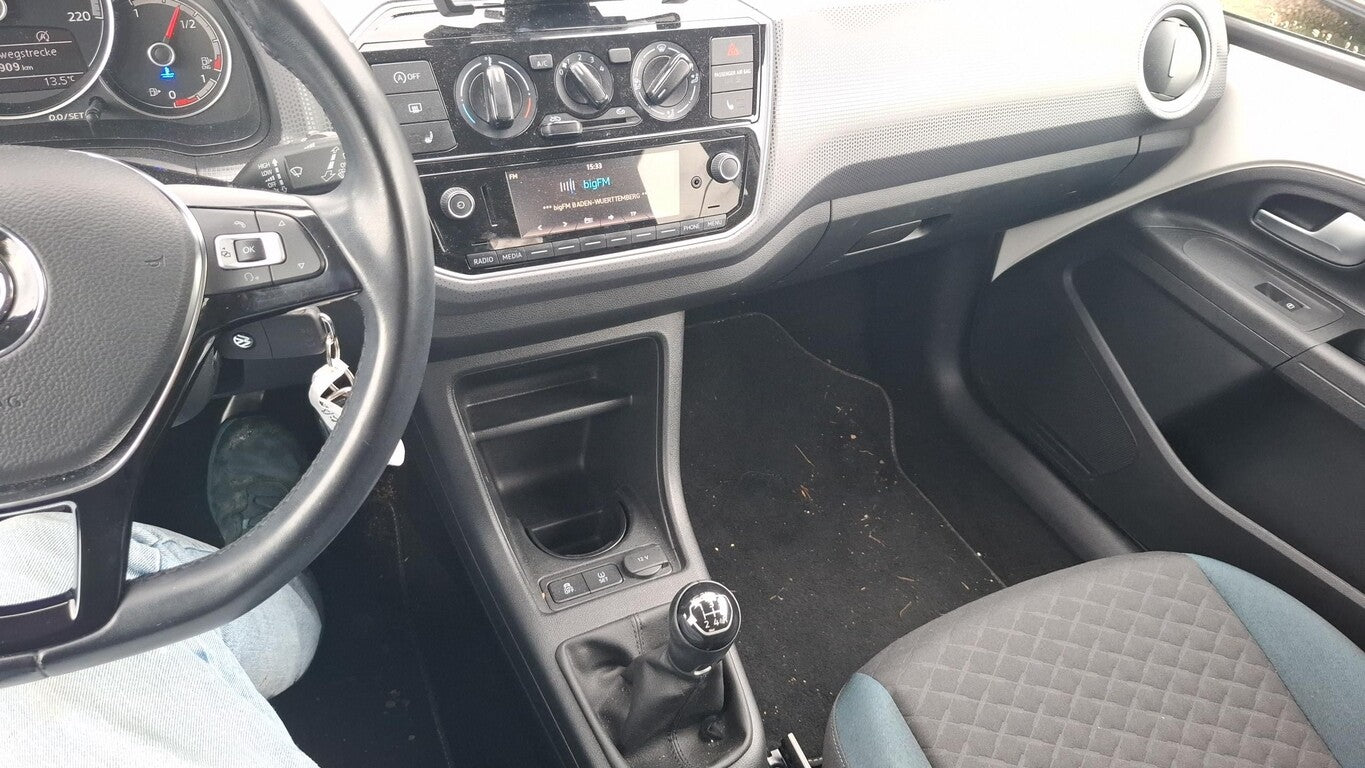 Volkswagen up! 1.0 EcoFuel LM Klima PDC el. FH HU 05/2027 138034145 8