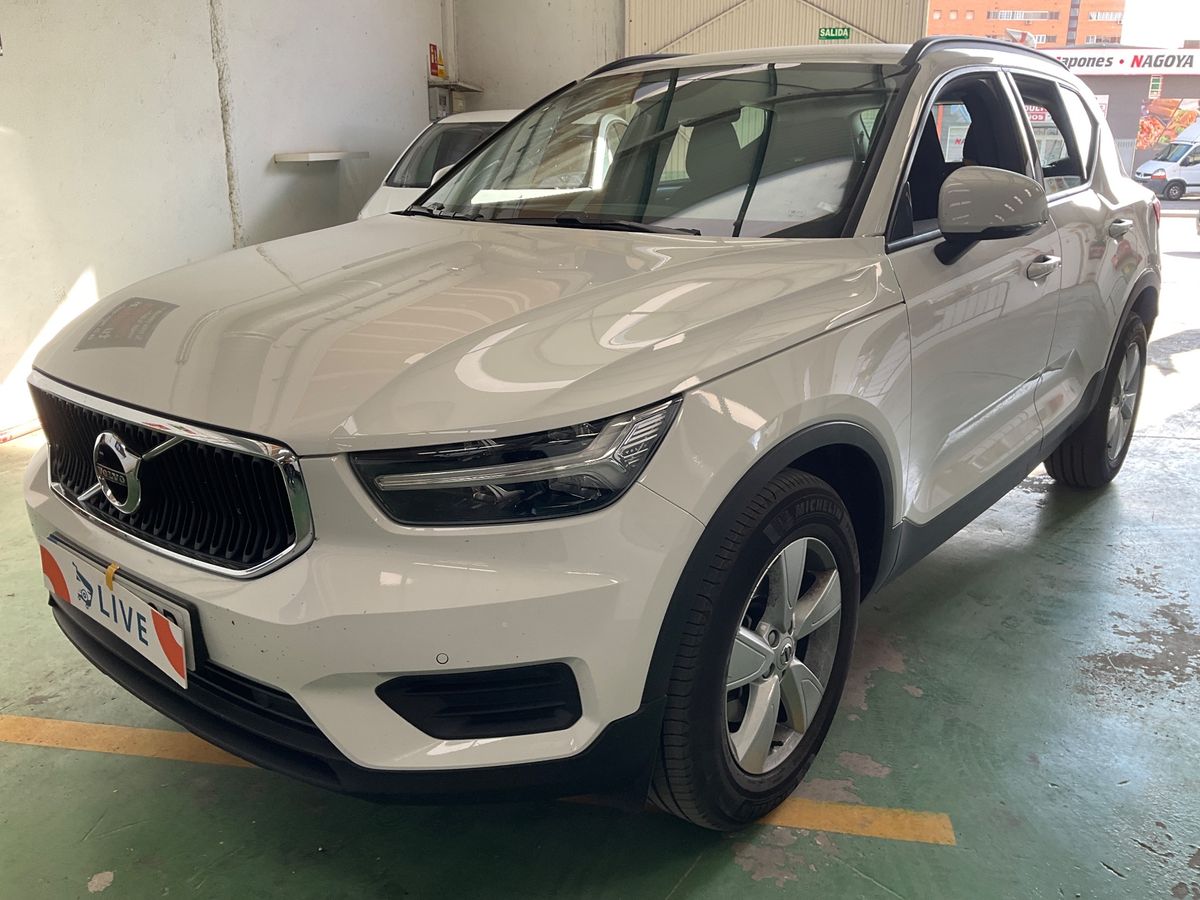 Frontal izquierda