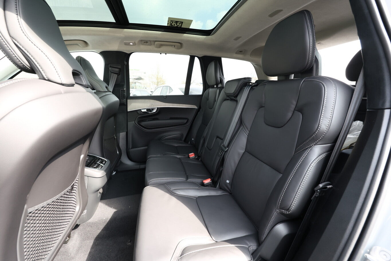 Volvo XC90 B5 AWD Ultra Bright MassageS 360° HUD Pano 102982948 9