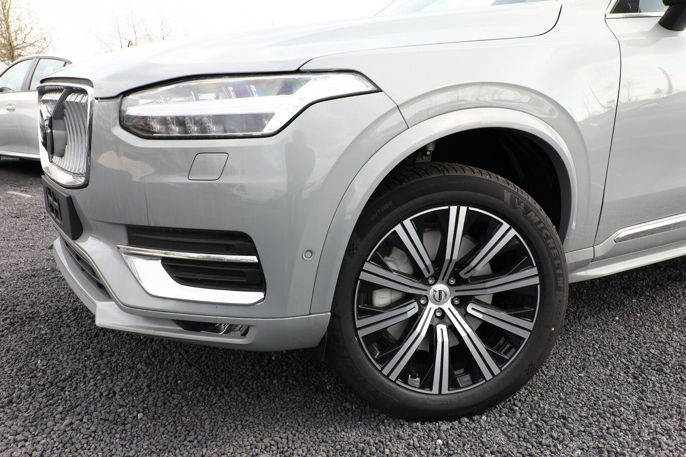 Volvo XC90 B5 AWD Ultra Bright MassageS 360° HUD Pano 102982948 4