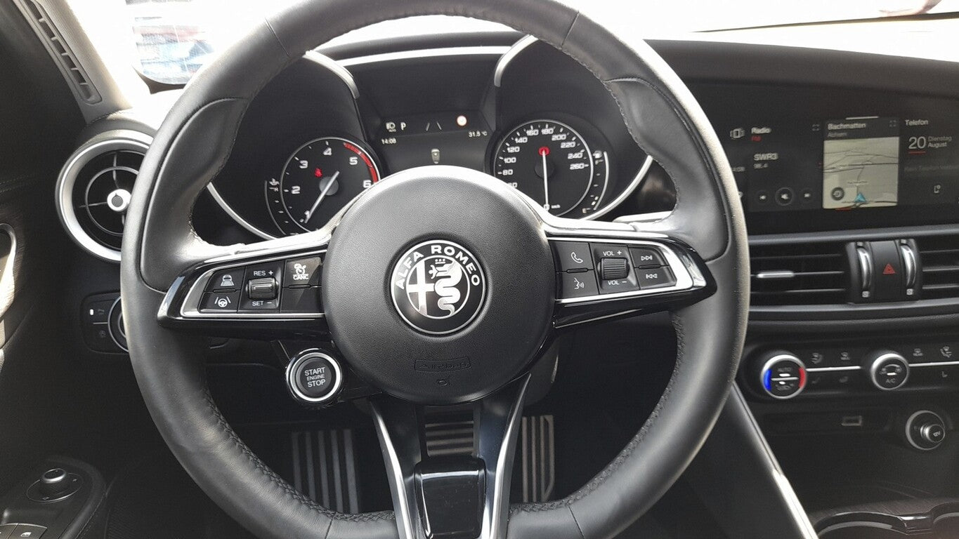 Alfa Romeo Giulia 2.2 Turbo 190 AT8 Ti Leder ACC Nav SHZ  93978677 5