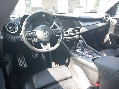 Alfa Romeo Giulia 2.2 Turbo 210 AT8 Q4Veloce Leder Pano Nav 126453333 3