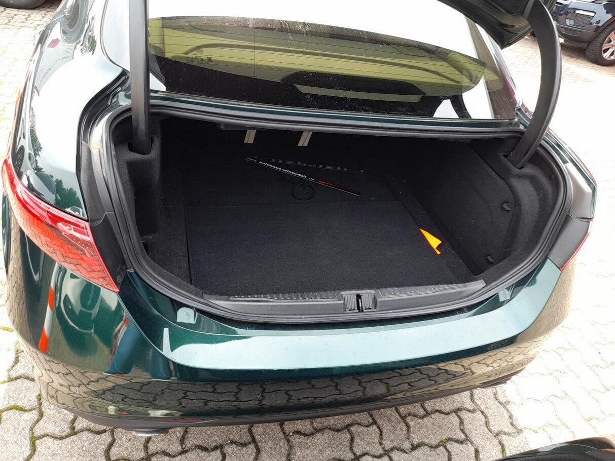 Alfa Romeo Giulia 2.2 Turbo 190 AT8 Ti Leder ACC Nav BiXen 132736821 7