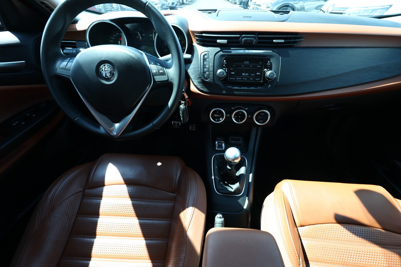 Alfa Romeo Giulietta 1,4 TB 120 Super Leder PDC SHZ LM18Z 117511729 7