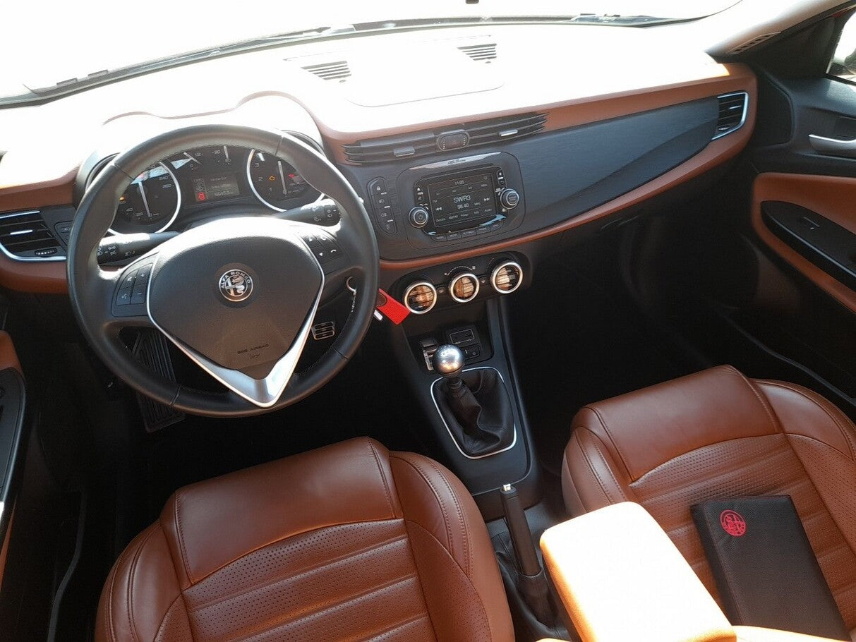 Alfa Romeo Giulietta 1,4 TB 120 Super Leder PDC SHZ LM18Z 117511729 7
